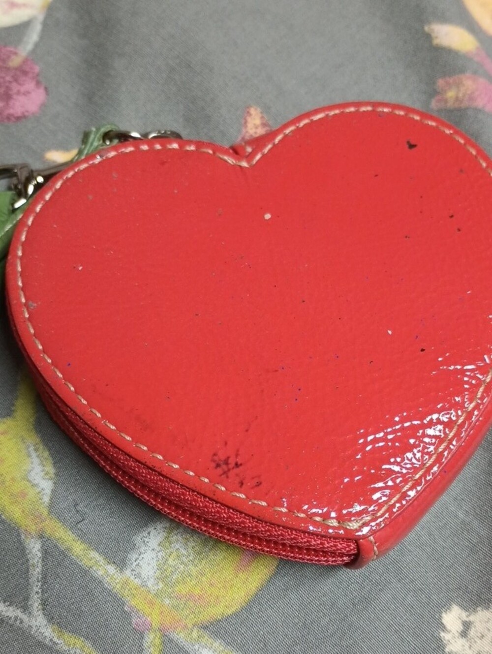 Vintage Coach Strawberry Leather Coin Purse Key Ring Bag Charm F60881 Y2K Rare - Picture 4 of 10